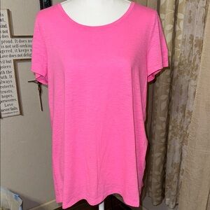 Lilly Pulitzer Bright Pink Short Sleeve Tee